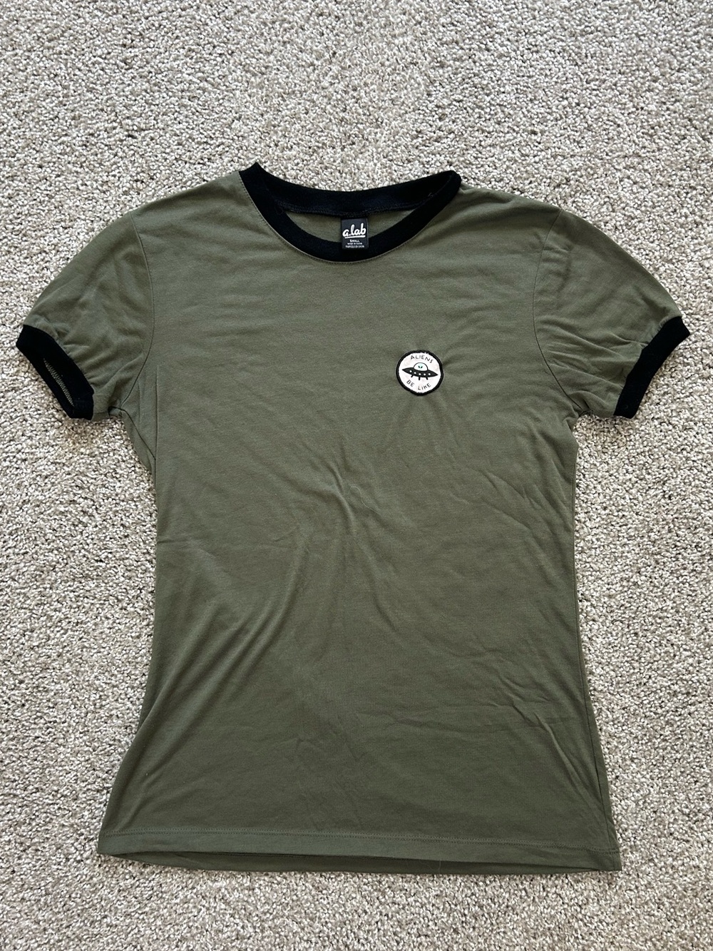 alien patch ringer tee